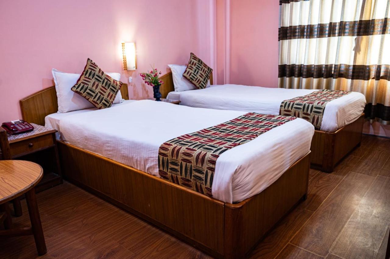 Kathmandu Prince Hotel エクステリア 写真