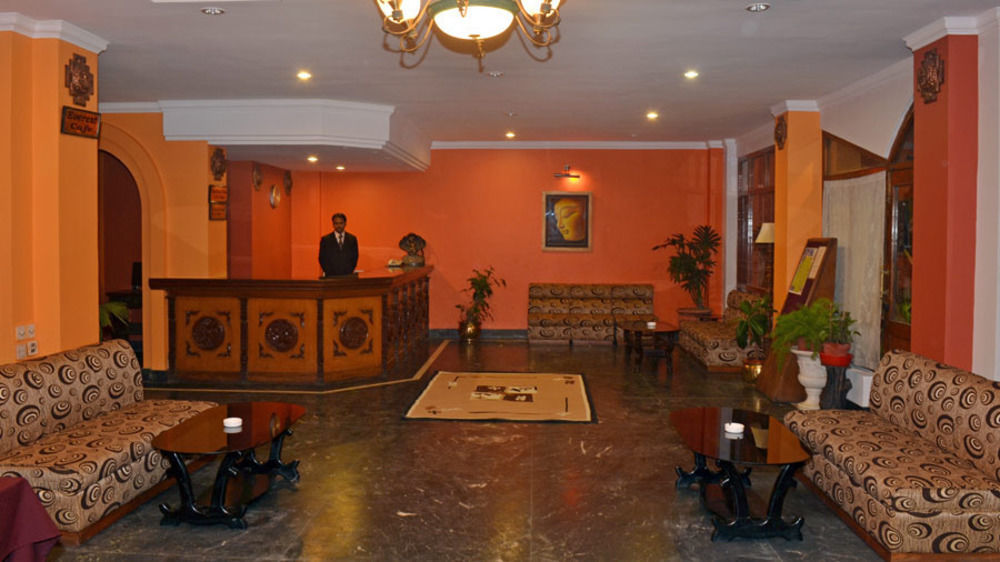 Kathmandu Prince Hotel エクステリア 写真